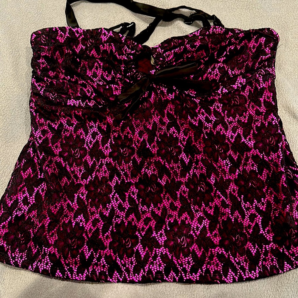 Magenta/black lace tankini top with underwire bra